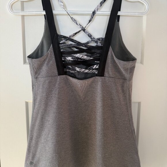 Lululemon Grey Tank - Picture 3 of 4
